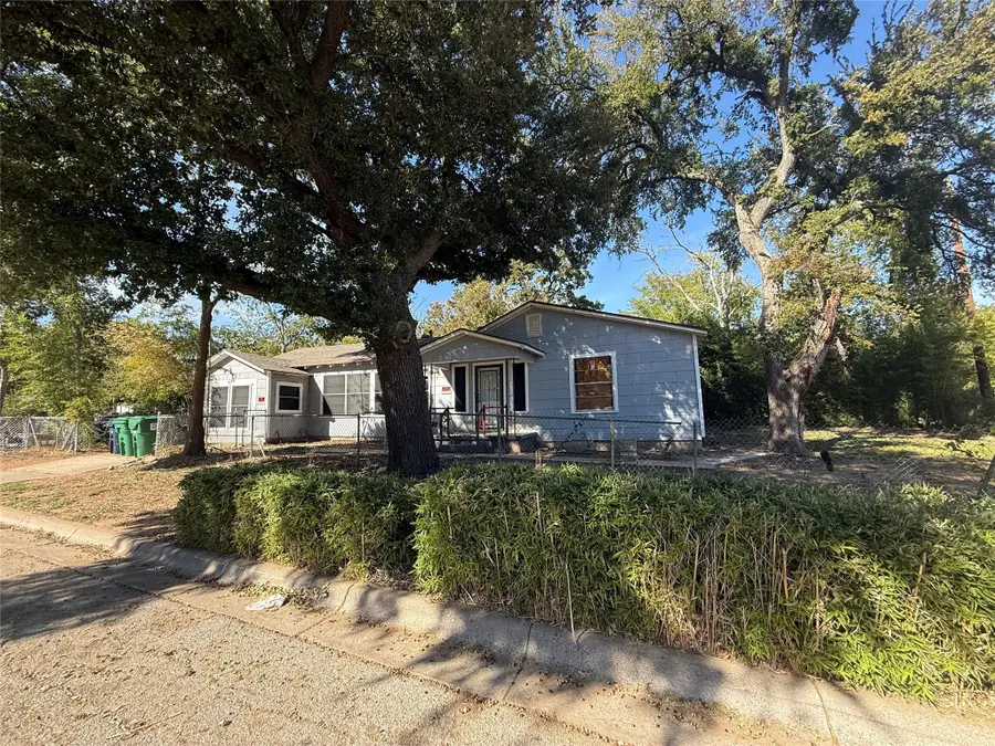 405 Jannie Street, Denton, TX 76209 - Image #2