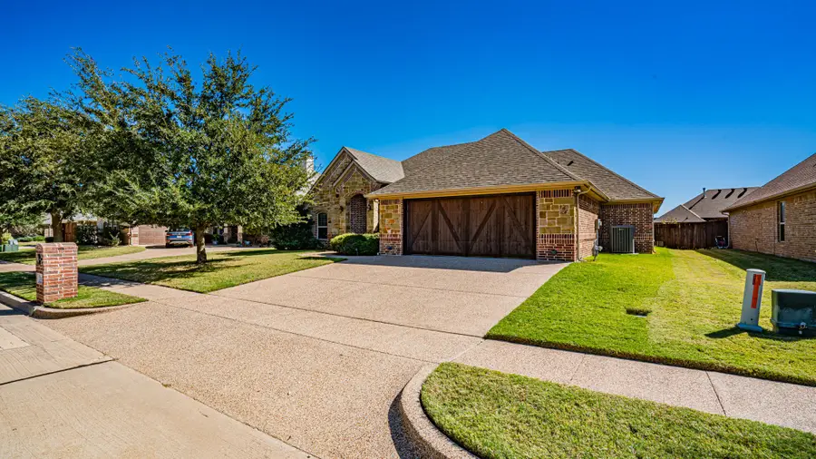 1416 Joshua Way, Granbury, TX 76048 - Image #2