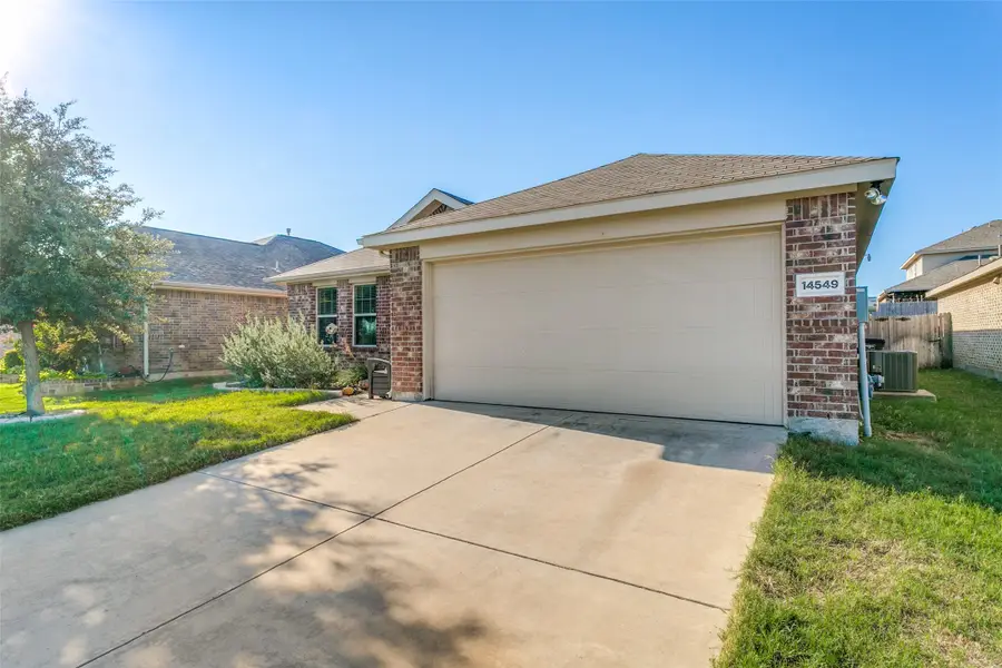 14549 Serrano Ridge Road, Fort Worth, TX 76052 - Image #2