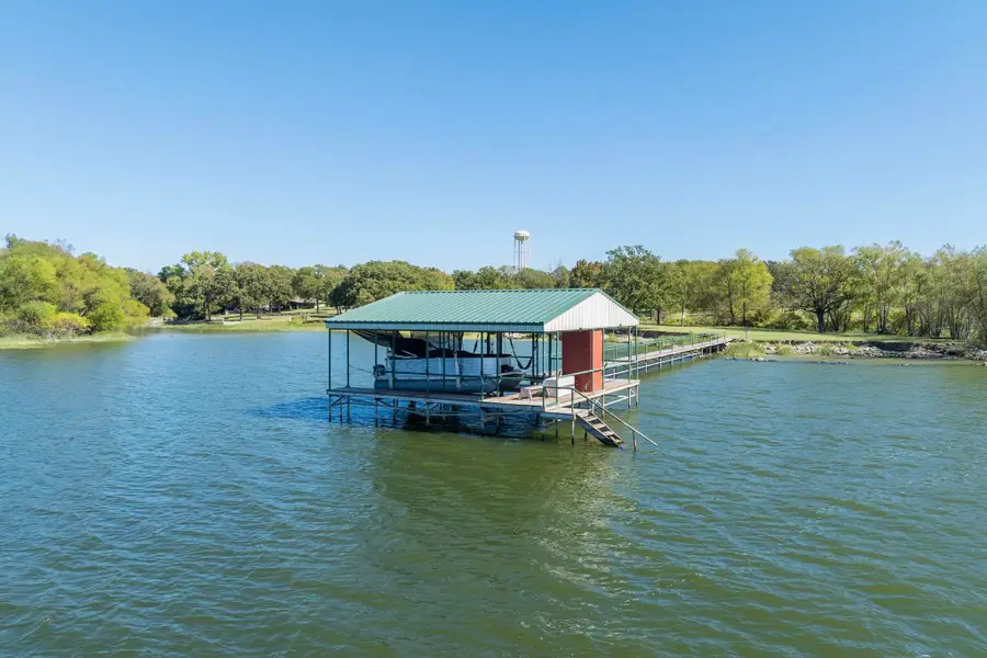 949 Little Oaks Drive, East Tawakoni, TX 75472 - Image #2