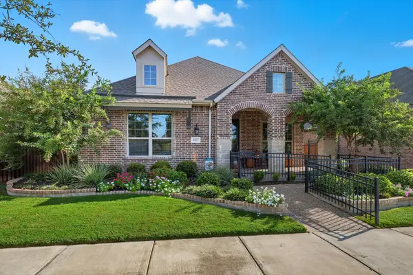 4815 Beaver Creek Drive, Arlington, TX 76005