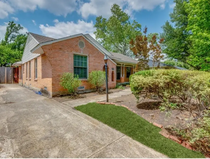 6225 Berryhill Street, Dallas, TX 75231 - Image #2