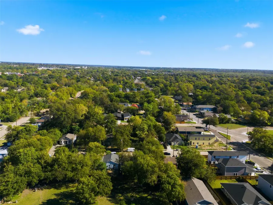 2715 Springdale Street, Dallas, TX 75210 - Image #3