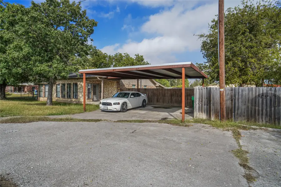 207 School House Road, Paradise, TX 76073 - Image #3