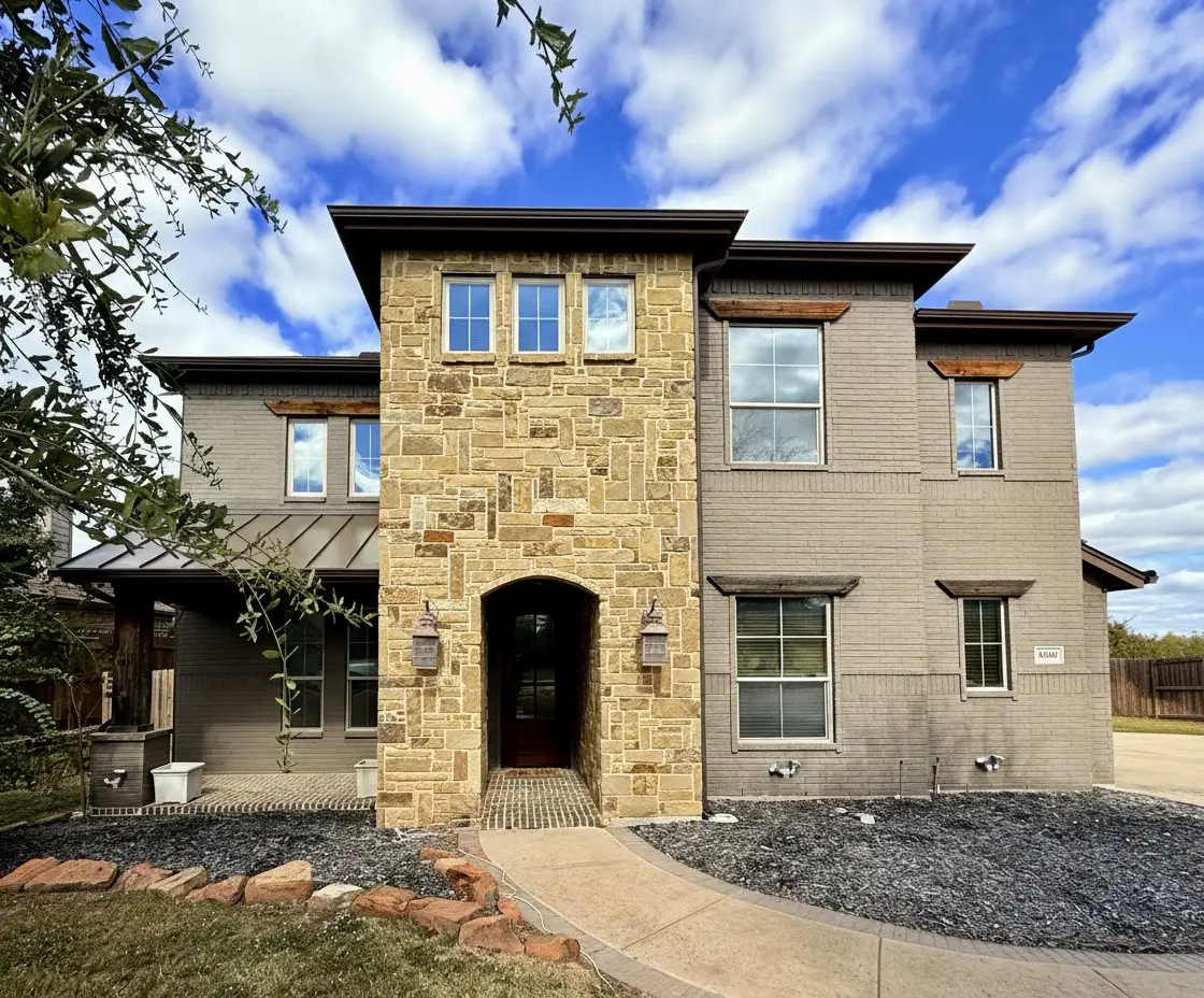 5404 Paloma Blanca Drive, Fort Worth, TX 76179 - Image #1