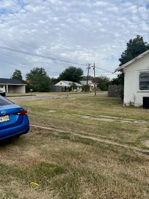 1121 W Bryan Street, Memphis, TX 79245 - Image #3