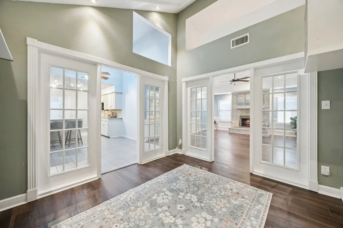 3104 Emerald Street, Bedford, TX 76021 - Image #1