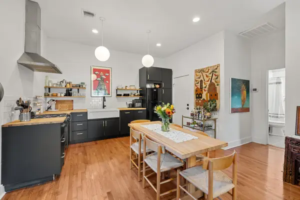 425 Brighton Avenue, Dallas, TX 75208