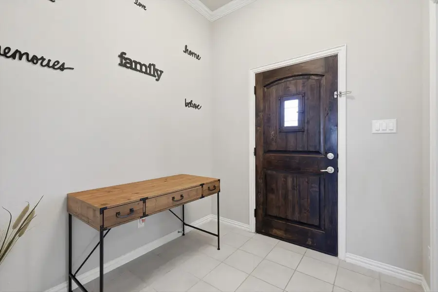 1737 Rio Secco Drive, Fort Worth, TX 76131 - Image #3