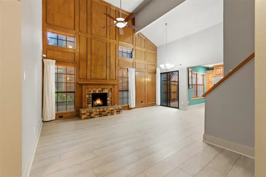 700 Canyon Side Way, Irving, TX 75063 - Image #3