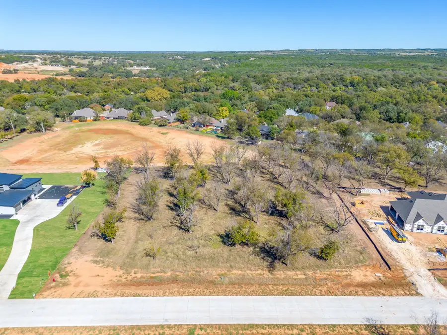 1148 E Landings N, Granbury, TX 76049 - Image #3