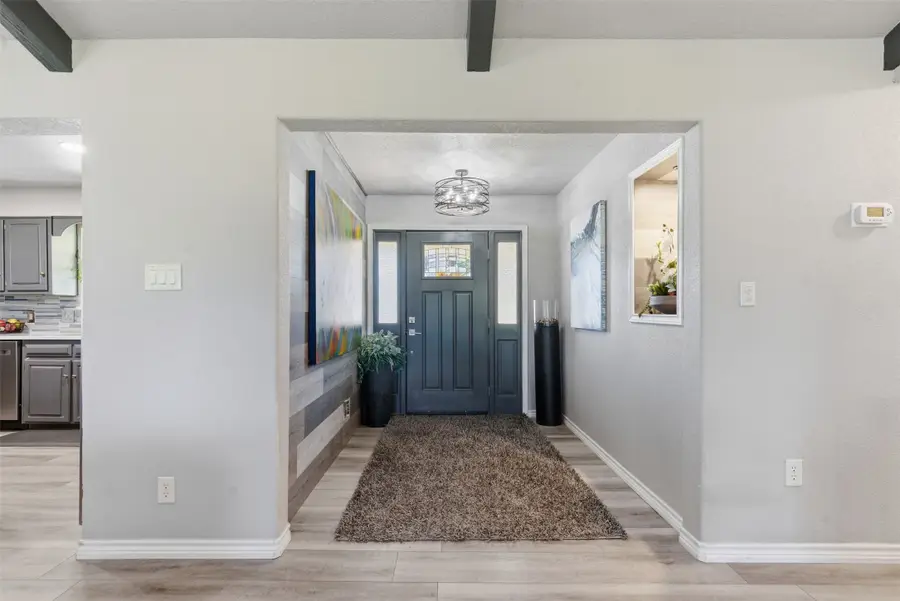 4017 Fairway Drive, Granbury, TX 76049 - Image #3