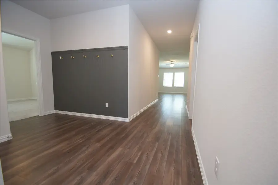 767 Hawthorne Lane, Lake Dallas, TX 75065 - Image #3