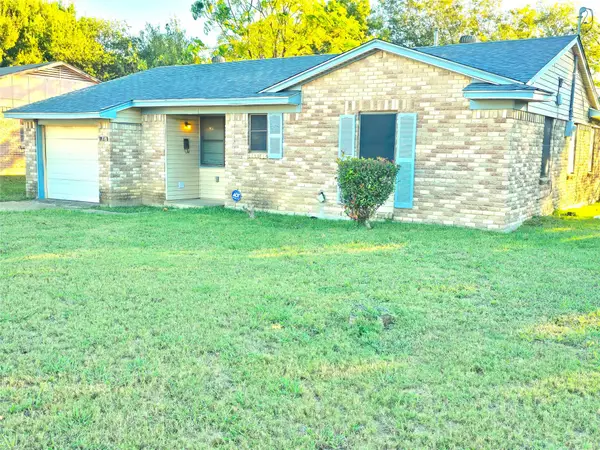 6310 Silvery Moon Drive, Dallas, TX 75241