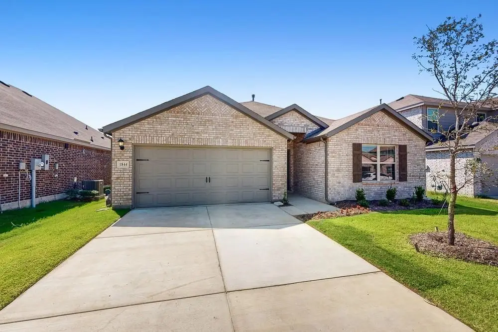 1844 Indian Grass Drive, Royse City, TX 75189 - Image #1