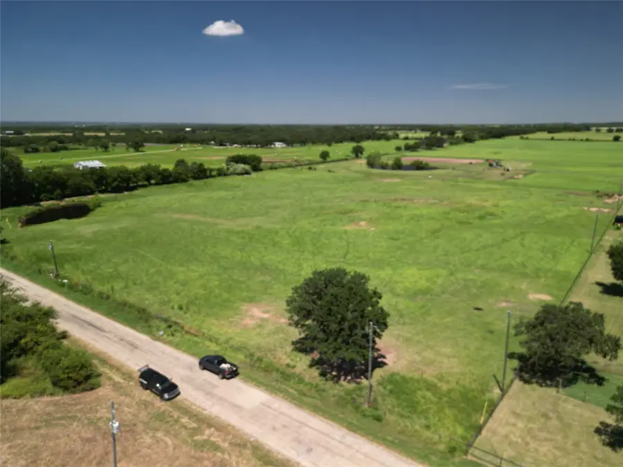9100 Nix Road, Tolar, TX 76476 - Image #2