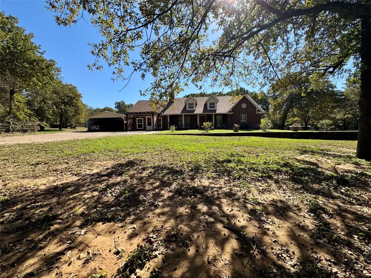 4104 Black Oak Drive, Cleburne, TX 76031 - Image #1