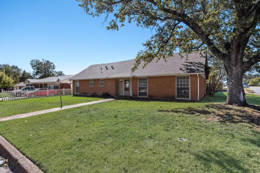 2559 Duringer Road, Fort Worth, TX 76133 - Image #2