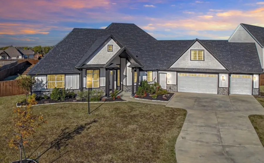 2051 Constitution Court, Nevada, TX 75173 - Image #2