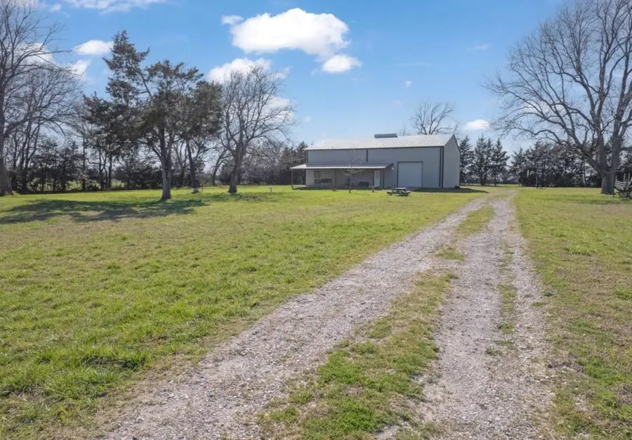 4300 County Road 4640, Trenton, TX 75490 - Image #2
