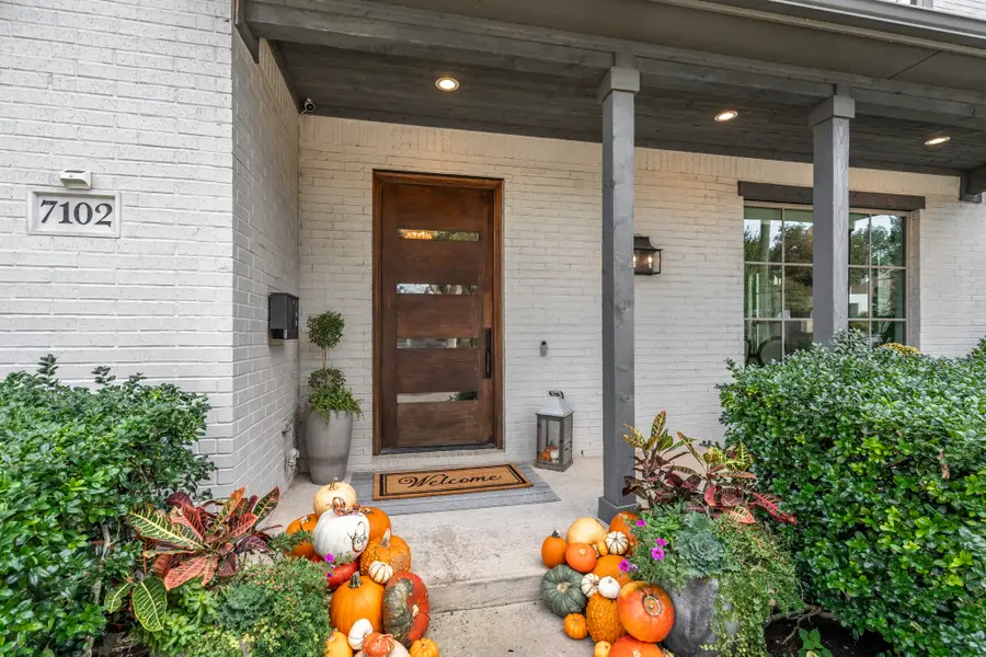 7102 Coronado Avenue, Dallas, TX 75214 - Image #2