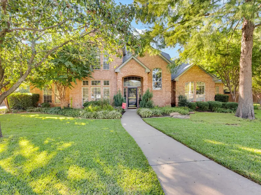 21 Wellington Oaks Circle, Denton, TX 76210 - Image #2
