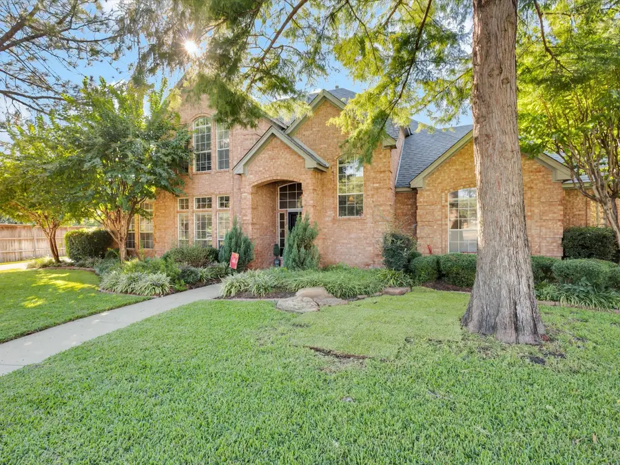 21 Wellington Oaks Circle, Denton, TX 76210 - Image #3