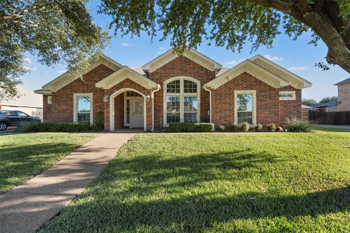 724 Wind Hill, Hewitt, TX 76643 - Image #1