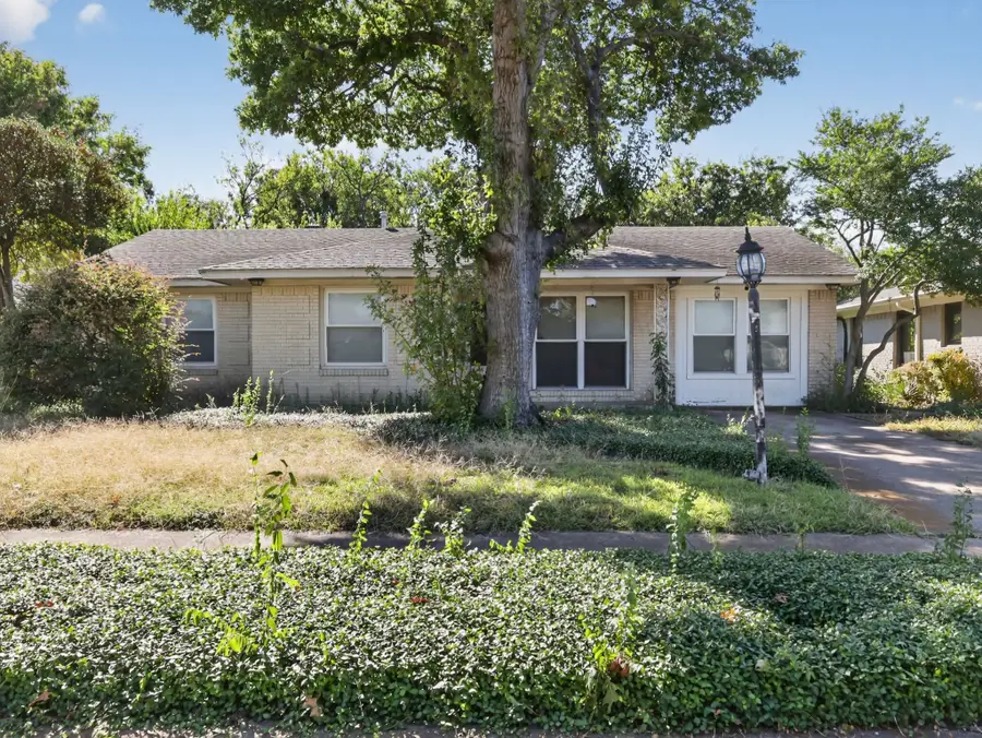 11316 Lippitt Avenue, Dallas, TX 75218 - Image #2