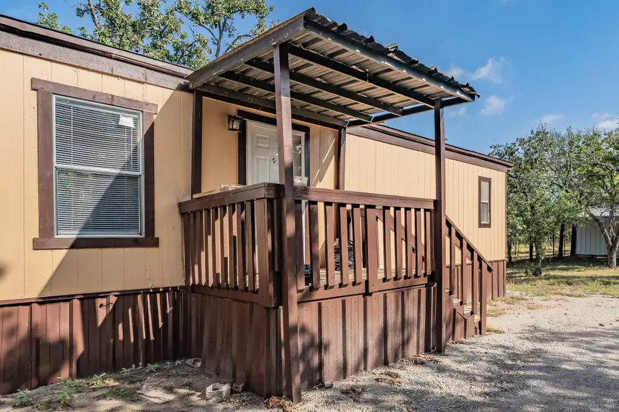 417 Wood River Road, Millsap, TX 76066 - Image #3