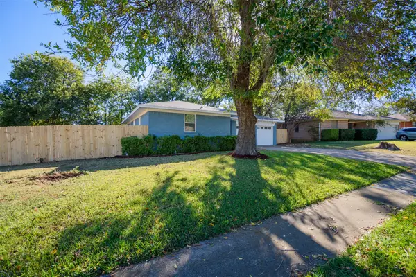 422 Allen Avenue, Duncanville, TX 75137