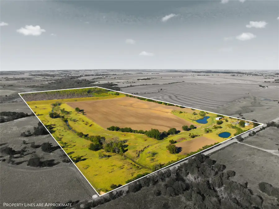 2663 W Crabb Road, West, TX 76691 - Image #2