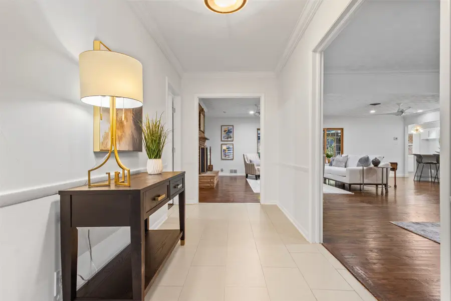 612 N Manus Drive, Dallas, TX 75224 - Image #2