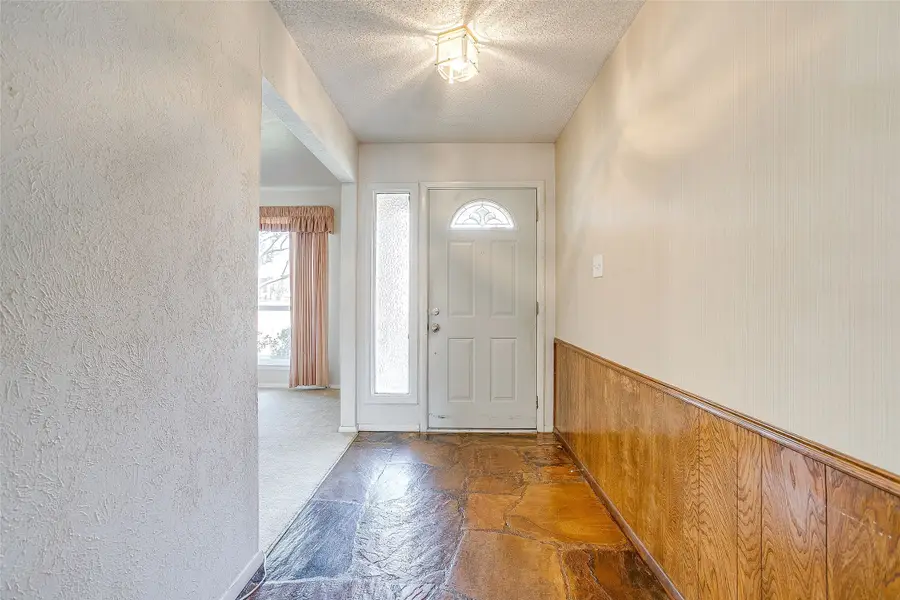 3412 Peachtree Lane, Pantego, TX 76013 - Image #3