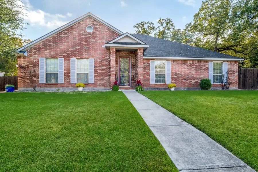 204 Pembrook Street, Lake Dallas, TX 75065 - Image #2