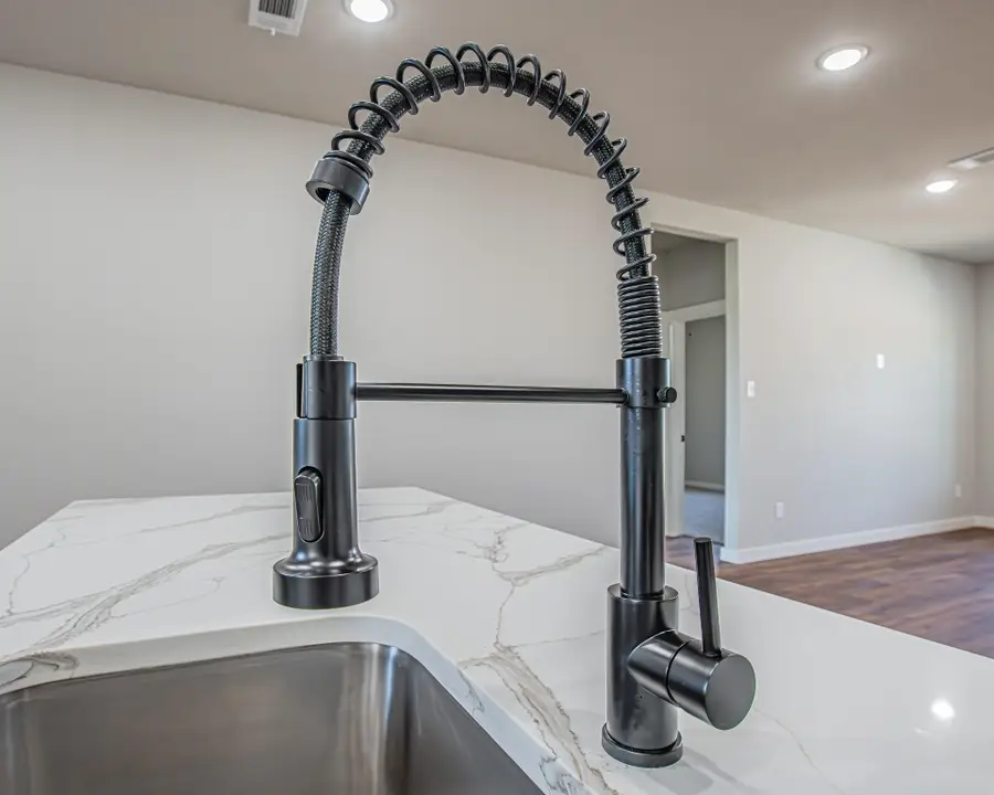 124 Brookview Drive, Bridgeport, TX 76458 - Image #3