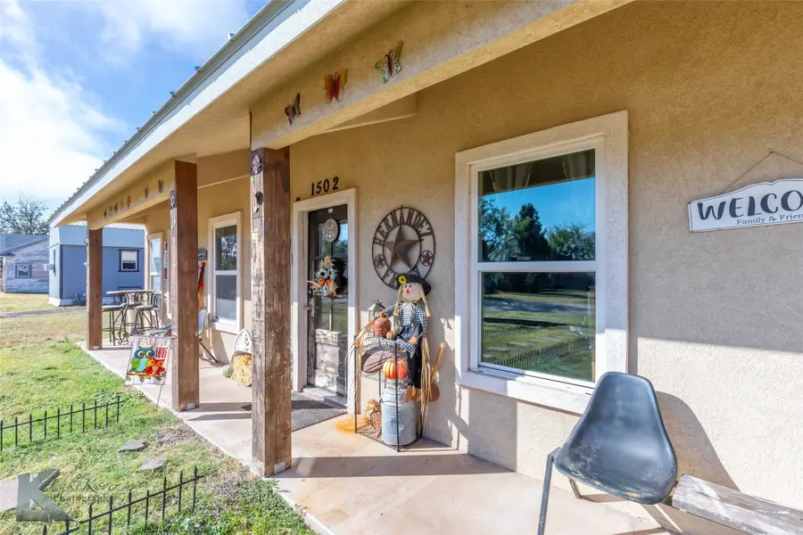 1502 Avenue N N, Anson, TX 79501 - Image #3