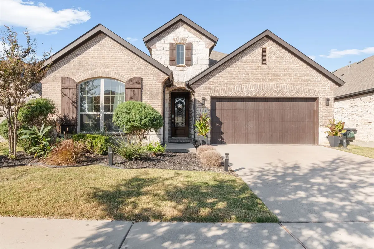 5121 Shallow Pond Drive, Little Elm, TX 76227 - Image #1