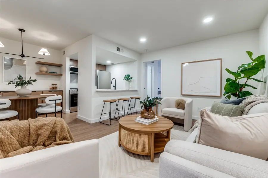 4525 Gilbert Avenue #202, Dallas, TX 75219 - Image #2