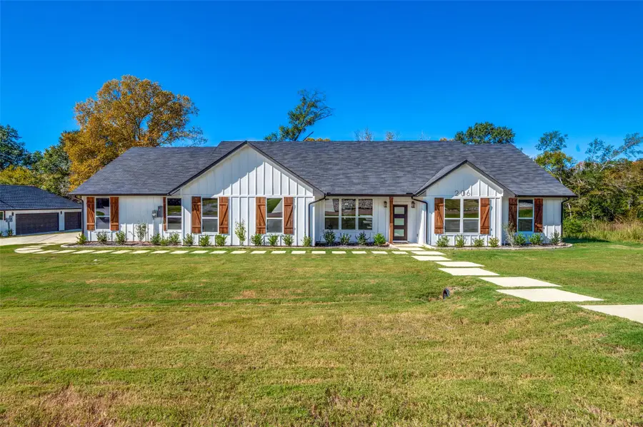 206 Splitrail Drive, Cedar Creek Lake, TX 75143 - Image #3