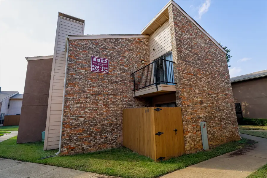 5522 Boca Raton, Fort Worth, TX 76112 - Image #2