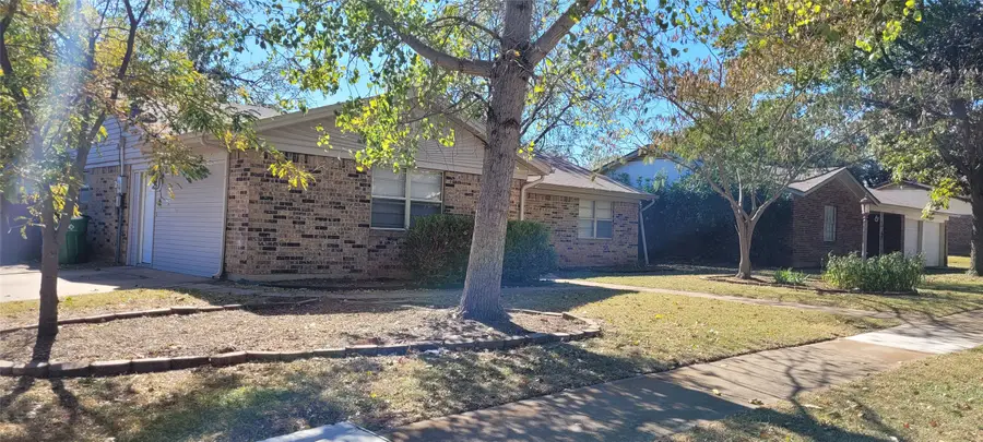 801 Redbud Street, Crowley, TX 76036 - Image #3