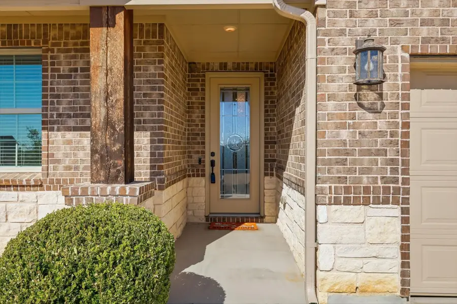100 N Highland Drive, Sanger, TX 76266 - Image #2