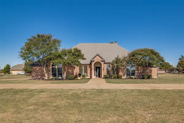 215 Harvest Ridge Drive, McLendon Chisholm, TX 75032