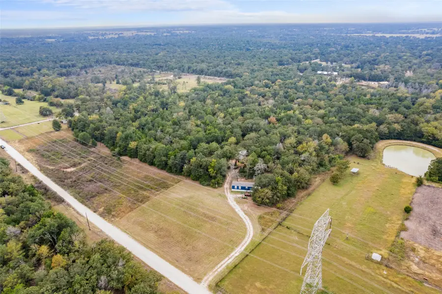 132 County Road 507, Fairfield, TX 75840 - Image #2