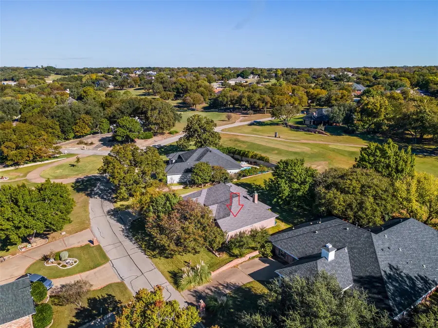 6412 Buena Vista Drive, Granbury, TX 76049 - Image #2