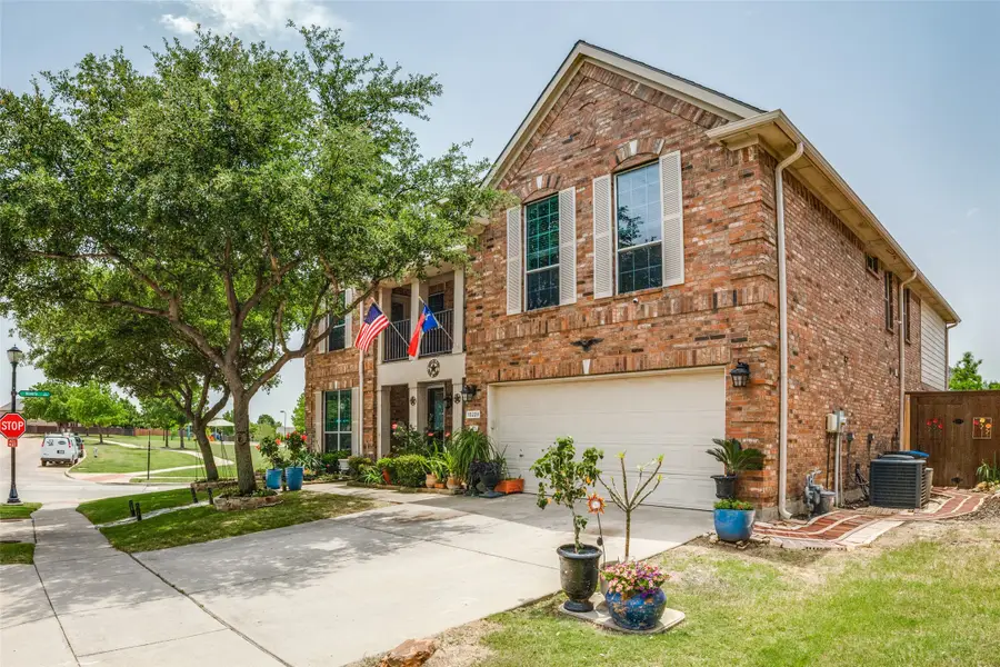10228 Crawford Farms Drive, Fort Worth, TX 76244 - Image #3