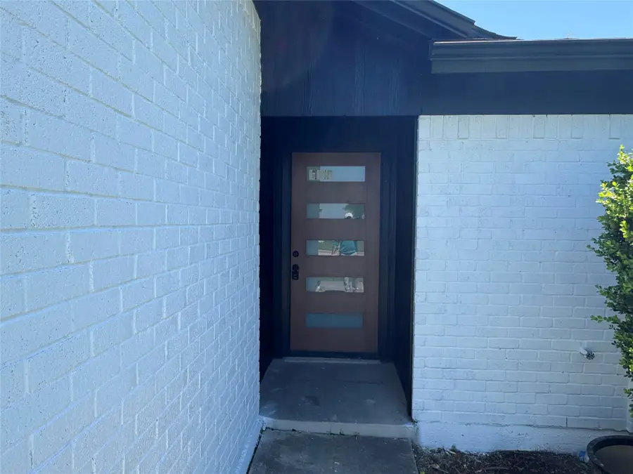 8237 Albert Street, White Settlement, TX 76108 - Image #3