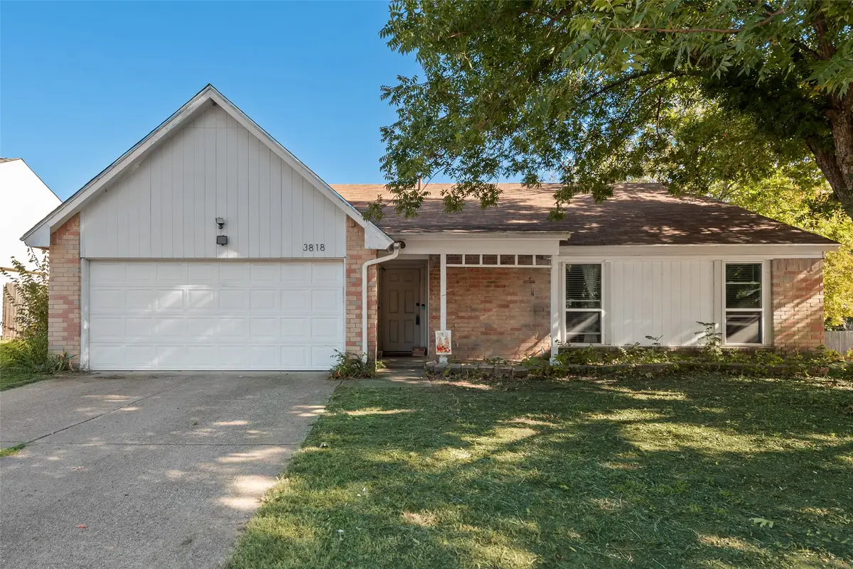 3818 Timberwood Court, Grand Prairie, TX 75052 - Image #1