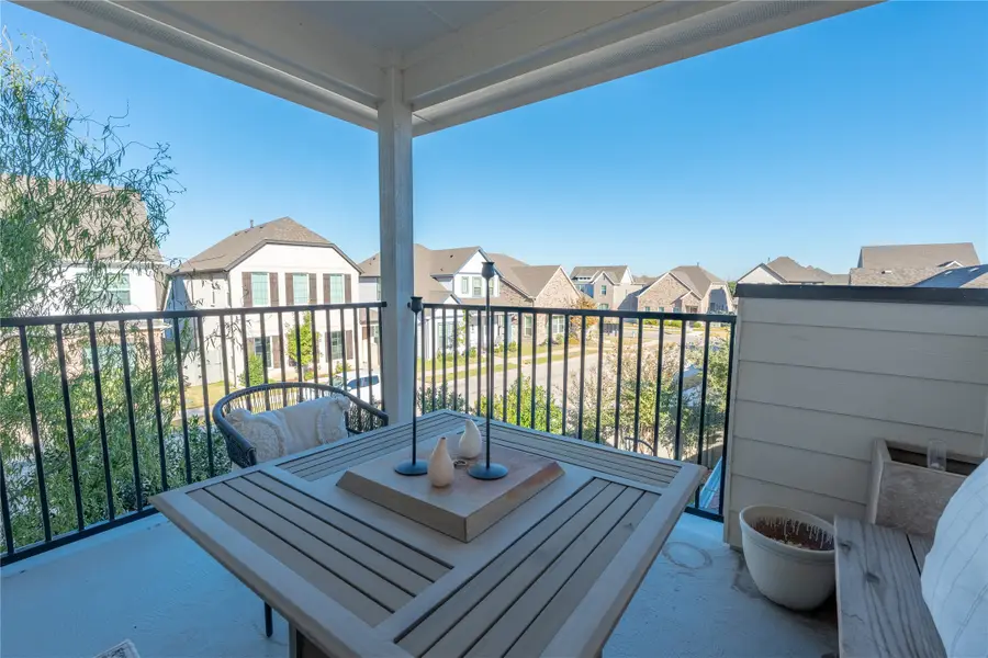 5306 Waterloo Drive, Sachse, TX 75048 - Image #2